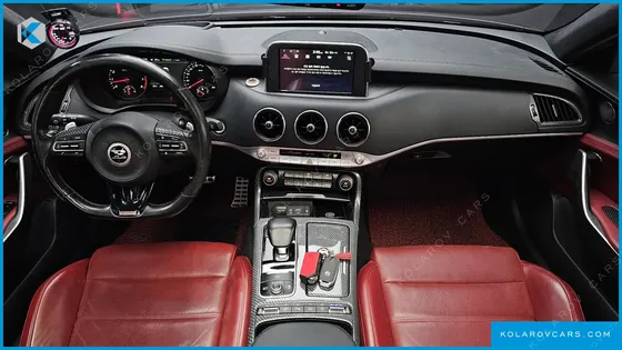 KIA STINGER 3.3 TURBO 2WD
