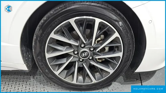 HYUNDAI SONATA 2.0