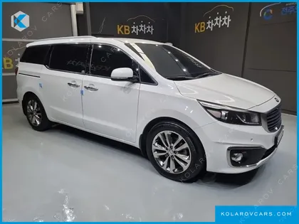 KIA CARNIVAL 7-SEATER LIMOUSINE