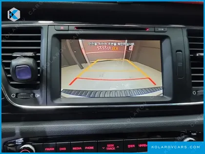KIA CARNIVAL 7-SEATER LIMOUSINE