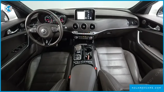 KIA STINGER 2.0 TURBO AWD