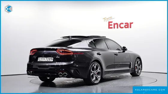 KIA STINGER 3.3 TURBO AWD