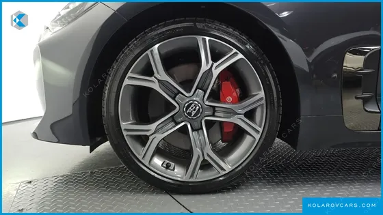 KIA STINGER 3.3 TURBO AWD