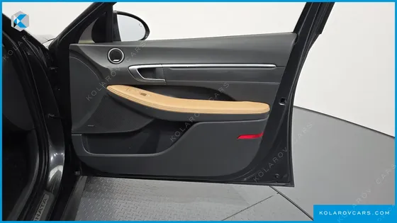 HYUNDAI SONATA 2.0