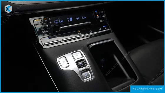 HYUNDAI GRANDEUR 3.0 LPI RENT CAR