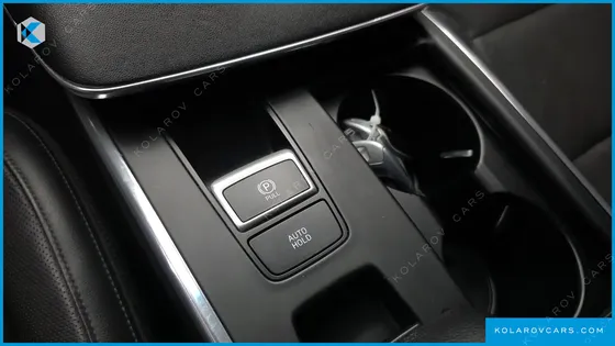 HYUNDAI GRANDEUR 3.0 LPI RENT CAR
