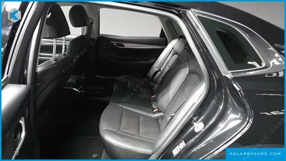 HYUNDAI GRANDEUR 3.0 LPI RENT CAR
