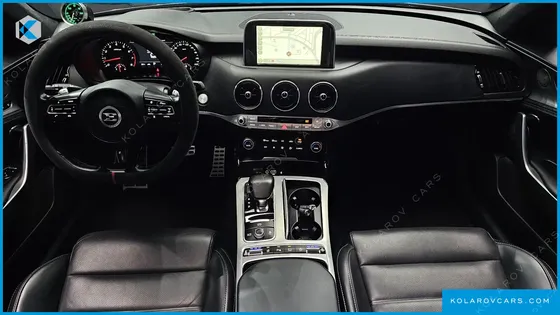 KIA STINGER 3.3 TURBO 2WD