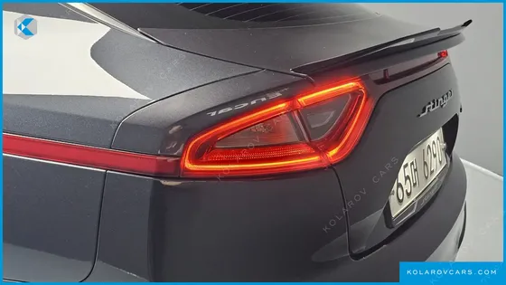 KIA STINGER 3.3 TURBO 2WD