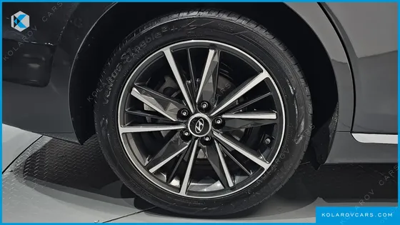 HYUNDAI GRANDEUR 2.5