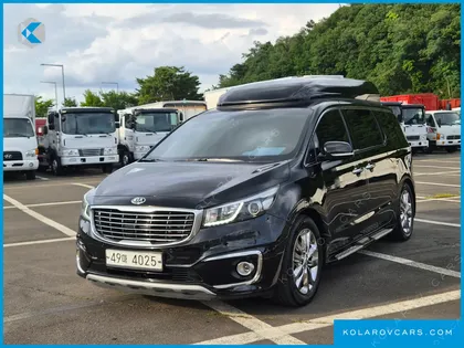 KIA CARNIVAL 9-SEATER NOBLESSE