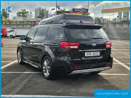 KIA CARNIVAL 9-SEATER NOBLESSE