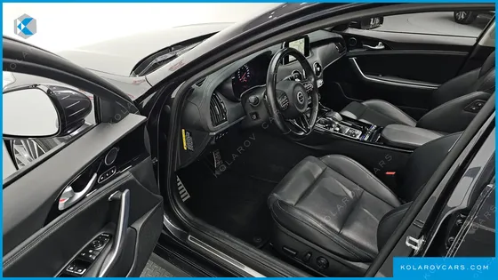 KIA STINGER 2.0 TURBO AWD