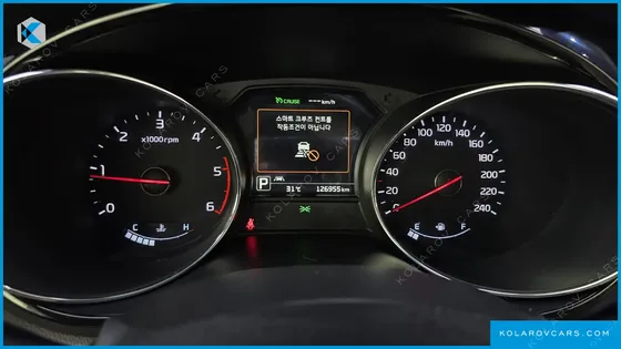 KIA CARNIVAL 9-SEATER NOBLESSE