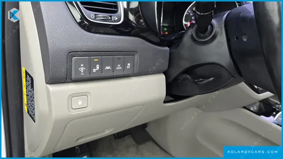KIA CARNIVAL 9-SEATER NOBLESSE