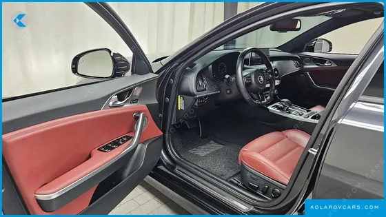 KIA STINGER 3.3 TURBO AWD