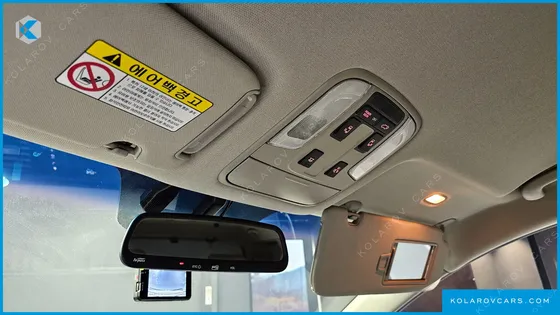 KIA CARNIVAL 7-SEATER LIMOUSINE