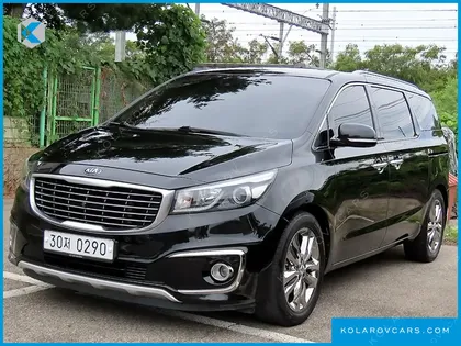 KIA CARNIVAL 7-SEATER LIMOUSINE