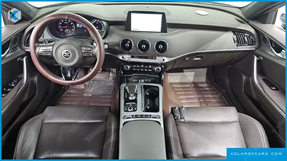 KIA STINGER 2.0 TURBO AWD