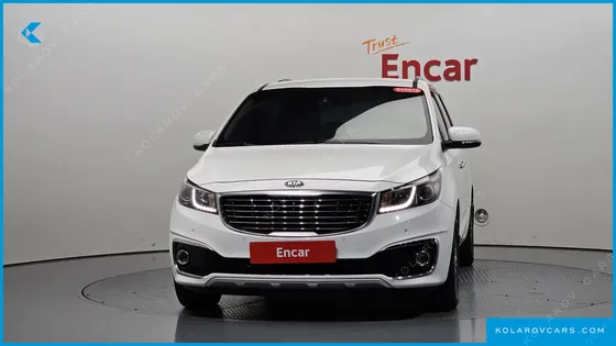 KIA CARNIVAL 9-SEATER LUXURY