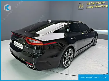 KIA STINGER 3.3 TURBO AWD