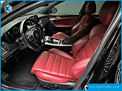 KIA STINGER 3.3 TURBO AWD