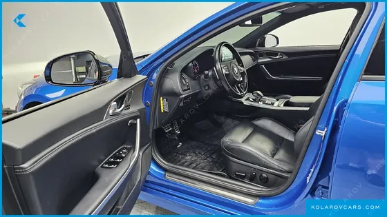 KIA STINGER 2.0 TURBO AWD