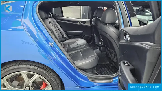KIA STINGER 2.0 TURBO AWD