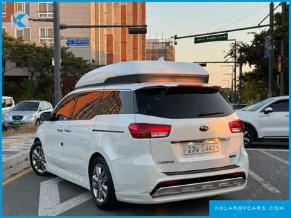 KIA CARNIVAL GASOLINE 9-SEATER HI-LIMOUSINE