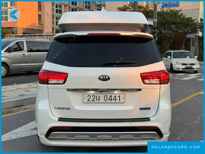 KIA CARNIVAL GASOLINE 9-SEATER HI-LIMOUSINE