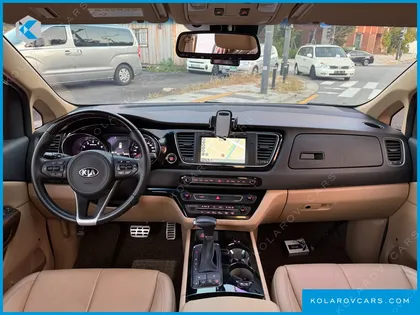 KIA CARNIVAL GASOLINE 9-SEATER HI-LIMOUSINE
