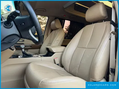 KIA CARNIVAL GASOLINE 9-SEATER HI-LIMOUSINE