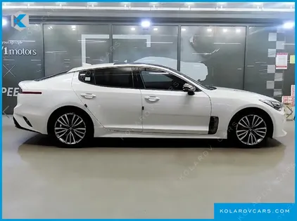 KIA STINGER 2.0 TURBO AWD