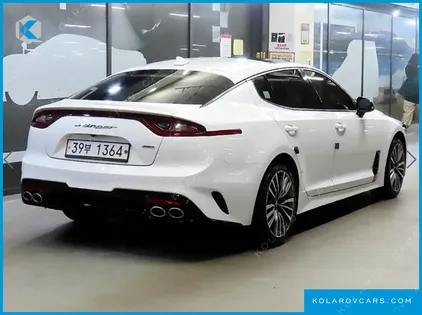 KIA STINGER 2.0 TURBO AWD