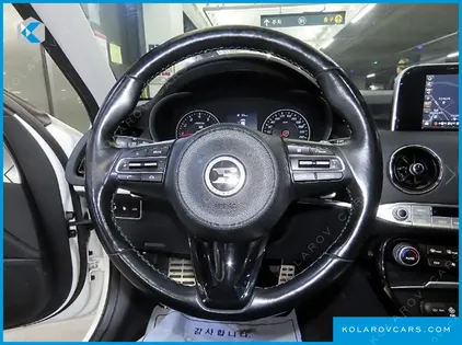 KIA STINGER 2.0 TURBO AWD