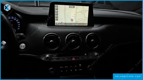 KIA STINGER 2.0 TURBO 2WD
