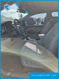 KIA CARNIVAL 9-SEATER PRESTIGE