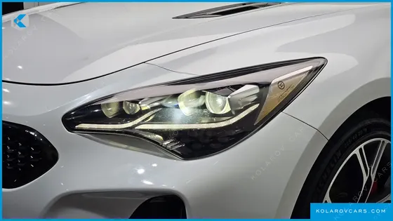 KIA STINGER 3.3 TURBO AWD