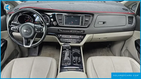KIA CARNIVAL 9-SEATER NOBLESSE