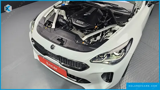 KIA STINGER 2.0 TURBO 2WD
