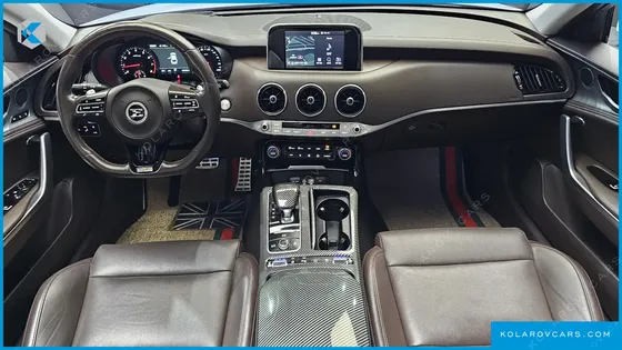 KIA STINGER 2.0 TURBO 2WD