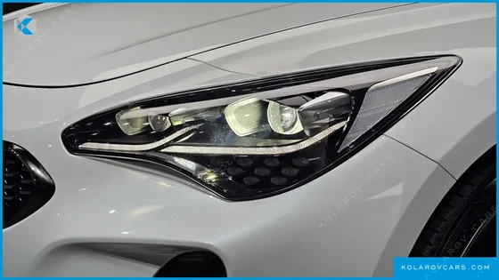 KIA STINGER 2.0 TURBO 2WD