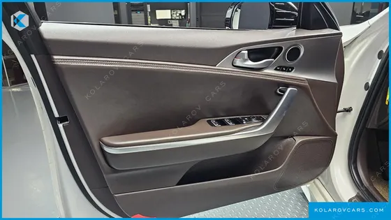 KIA STINGER 2.0 TURBO 2WD