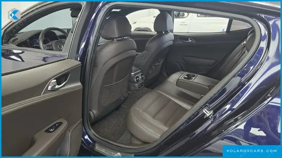 KIA STINGER 2.0 TURBO 2WD