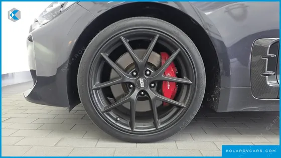 KIA STINGER 3.3 TURBO AWD