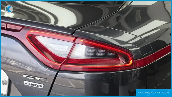 KIA STINGER 3.3 TURBO AWD