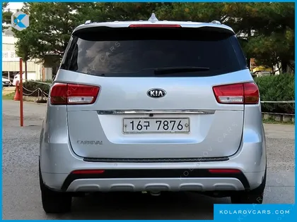 KIA CARNIVAL 9-SEATER LUXURY