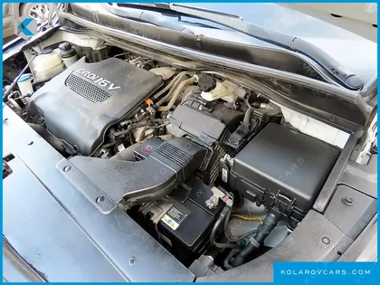 KIA CARNIVAL 9-SEATER LUXURY