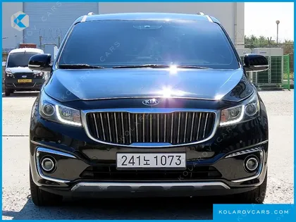 KIA CARNIVAL 9-SEATER PRESTIGE