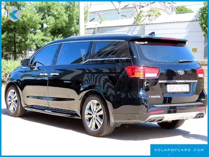 KIA CARNIVAL 9-SEATER PRESTIGE